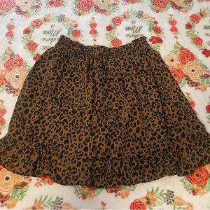 Leopard print skirt size L
